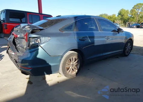 2017 Hyundai Sonata Se z USA, uszkodzony, nr VIN 5NPE24AF0HH554485